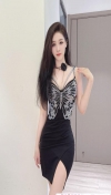 细腰腿长颜值萱萱