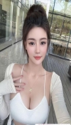 大胸妹湖里蓝芯